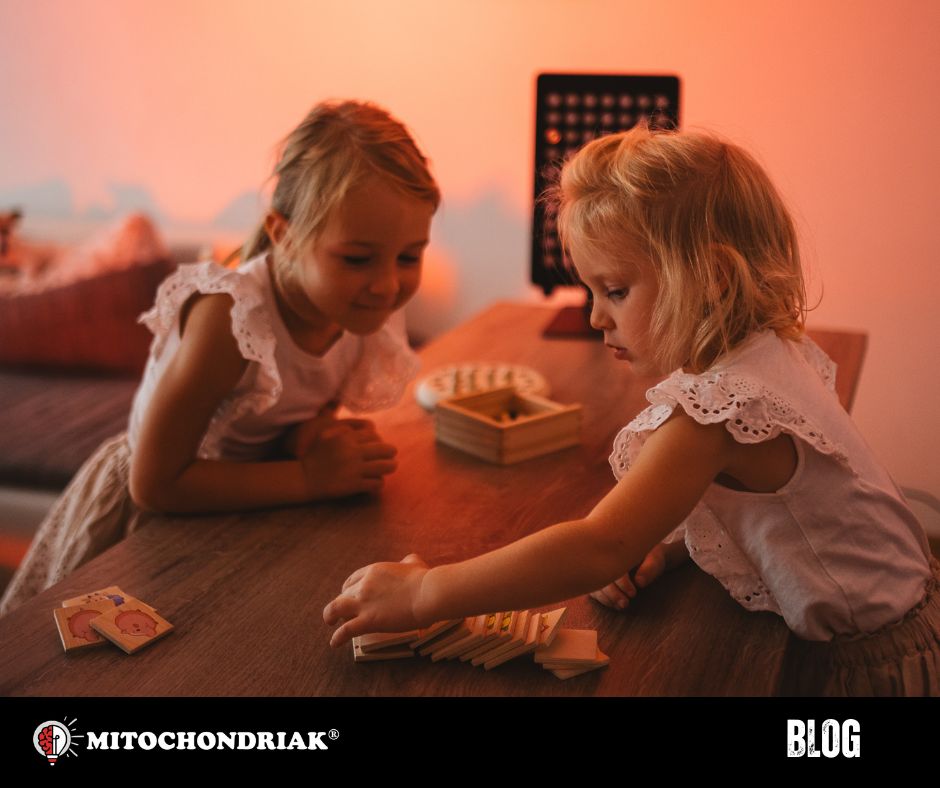 Mitochondriak® evening red bulbs to protect circadian rhythm